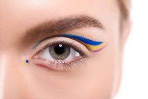 فرمولاسیون خط چشم رنگی